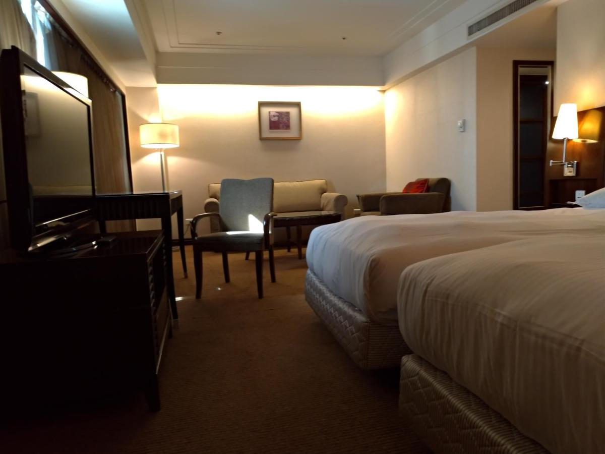 Nisus Hotel Tajpej Buitenkant foto