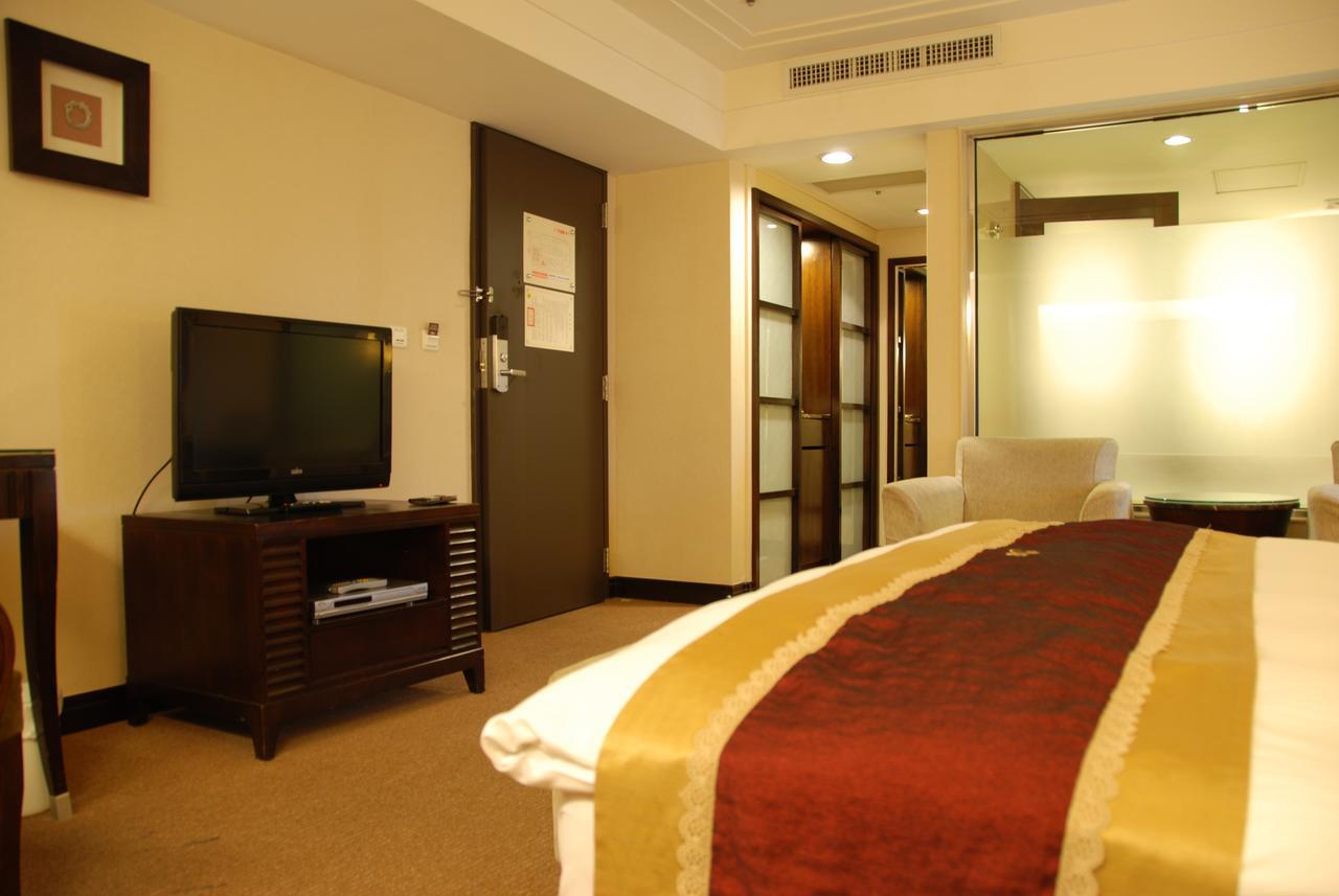 Nisus Hotel Tajpej Buitenkant foto