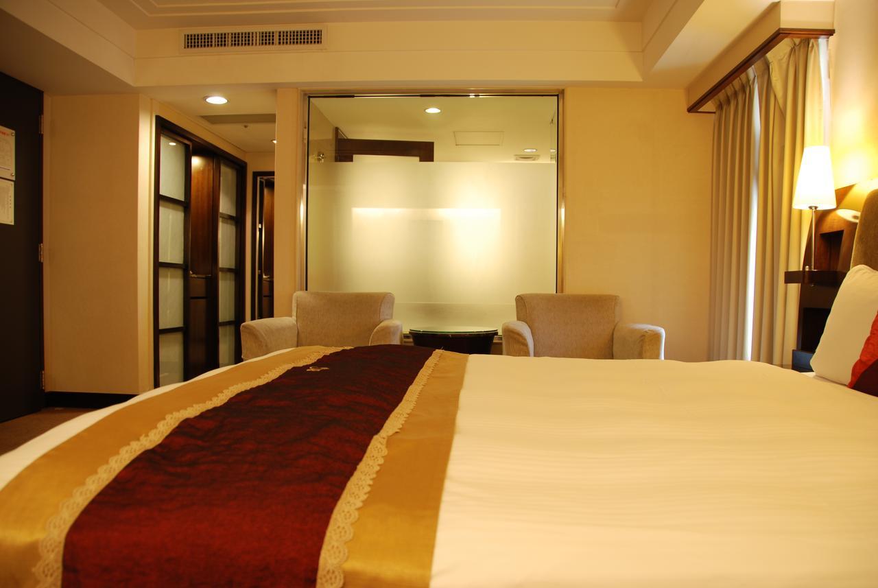 Nisus Hotel Tajpej Buitenkant foto